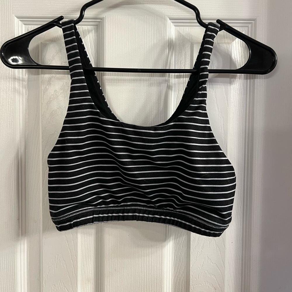 Fleo Selena striped sports bra. Small